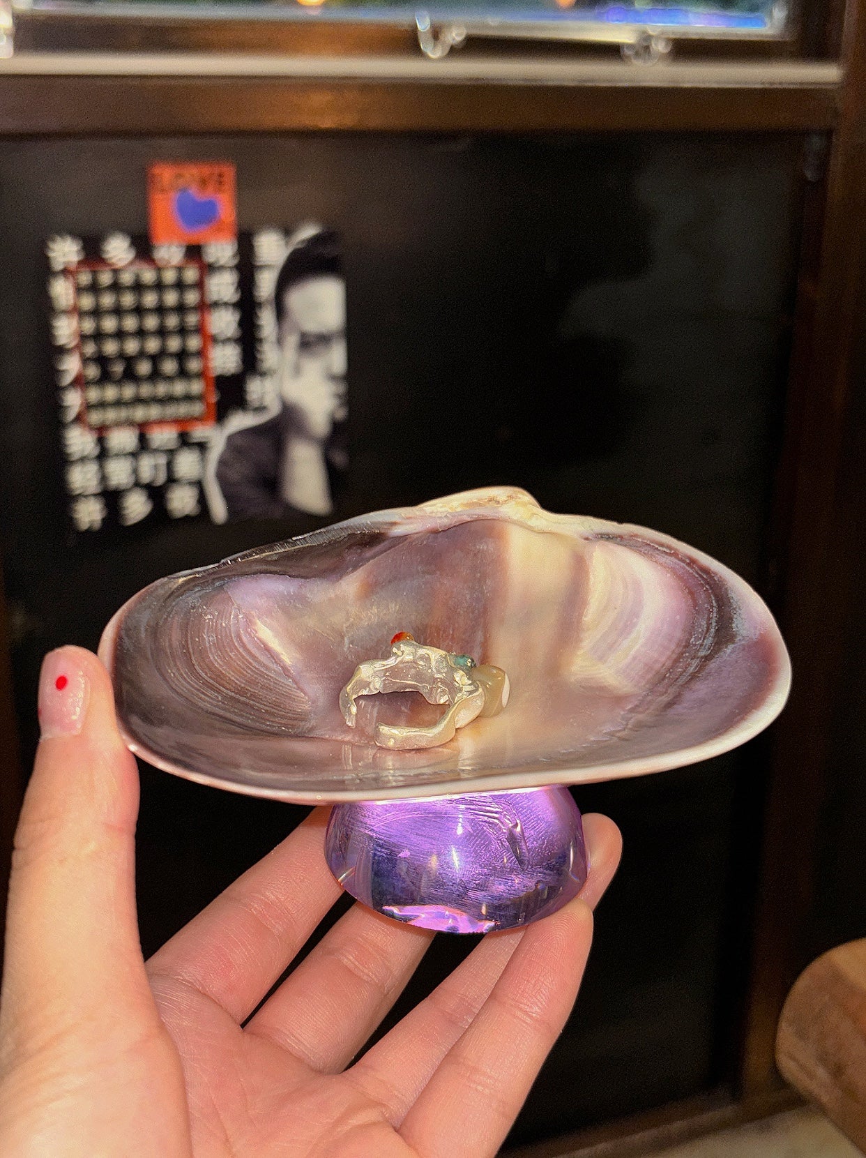 Creative, Retro and Niche Natural Purple Clam Shell Jewelry Tray, Sauce Dish, Dessert Plate, Fruit Plate